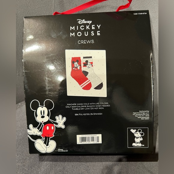 ❣️SOLD❣️Mickey Mouse Adults 2 Pair Crew Socks NWT - Picture 4 of 4